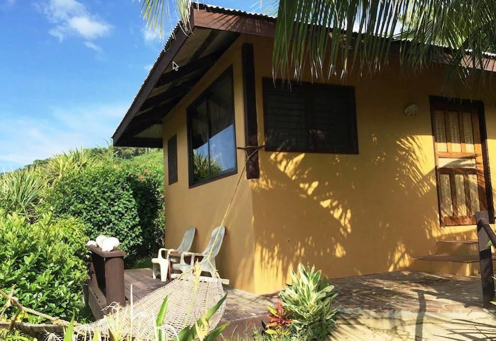 Casa Rosa Taytay Hotel Palawan Exterior foto