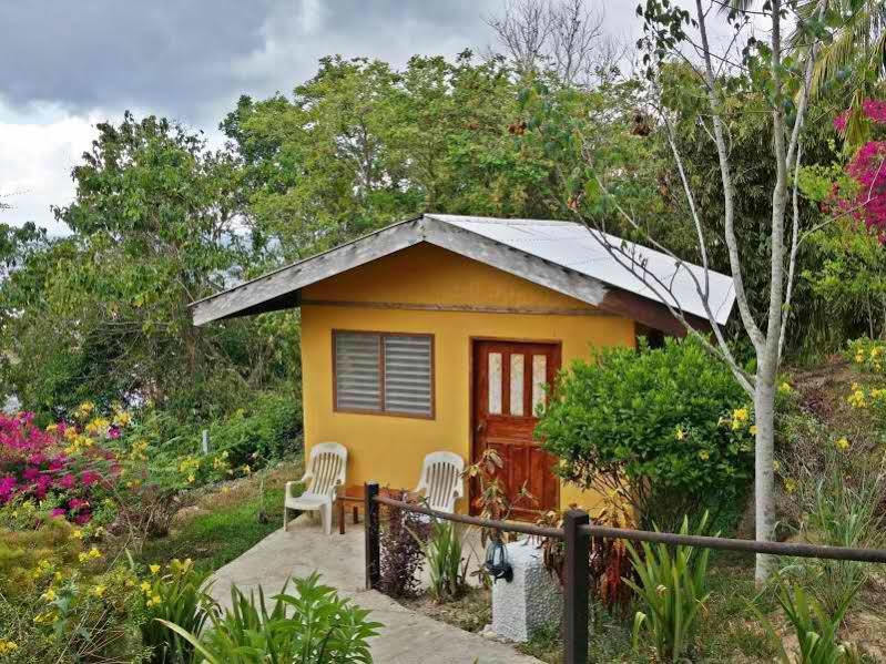 Casa Rosa Taytay Hotel Palawan Exterior foto