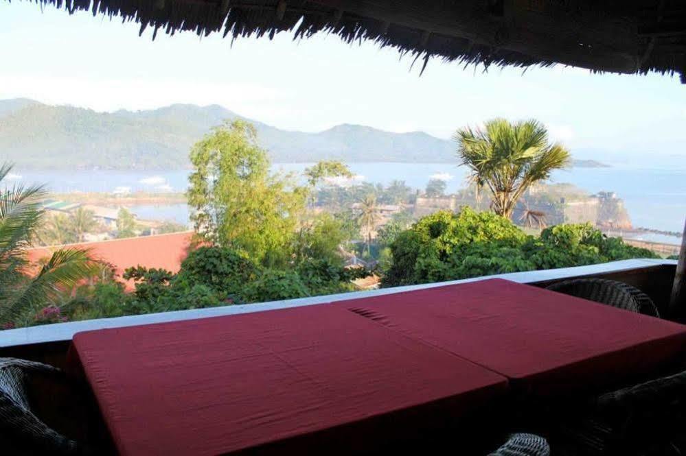 Casa Rosa Taytay Hotel Palawan Exterior foto
